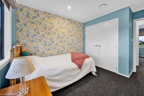 Photo of property in 7 Mercade Close, Stratford, 4332