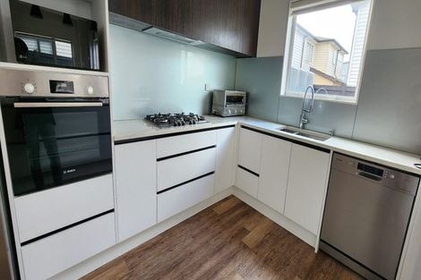 Photo of property in 28 Gecko Road, Hobsonville, Auckland, 0616