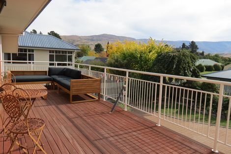 Photo of property in 2 Mansor Court, Cromwell, 9310