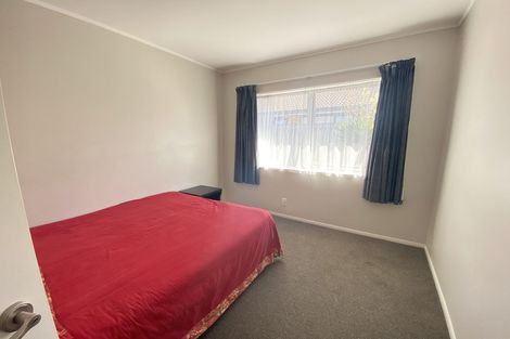 Photo of property in 2/88 Simmental Crescent, Somerville, Auckland, 2014