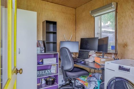 Photo of property in 319 High Street South, Carterton, 5713