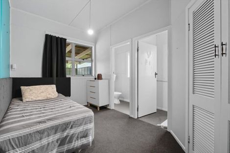 Photo of property in 24 Pah Road, Te Puke, 3189