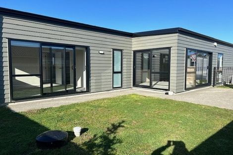 Photo of property in 4 Rotoiti Place, Paraparaumu, 5032