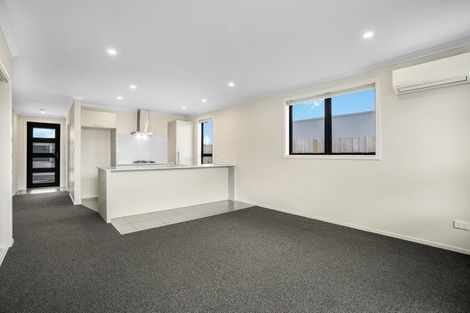 Photo of property in 36 Waruhia Crescent, Rototuna North, 3281