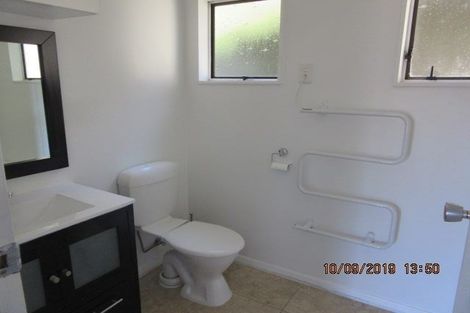 Photo of property in 1/8 Narbada Crescent, Khandallah, Wellington, 6035
