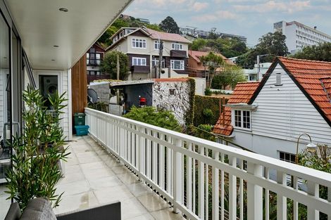 Photo of property in 321b The Terrace, Te Aro, Wellington, 6011
