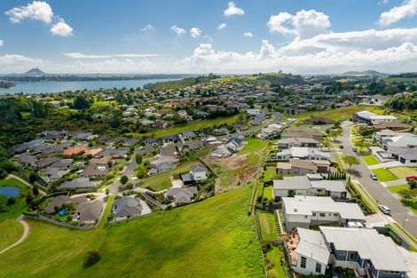 Photo of property in 19 Estuary View Road, Welcome Bay, Tauranga, 3112