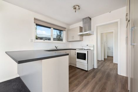 Photo of property in 33 Cotswold Avenue, Bishopdale, Christchurch, 8053