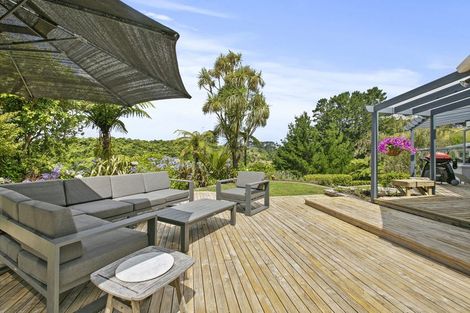 Photo of property in 379 Mangorei Road, Merrilands, New Plymouth, 4312