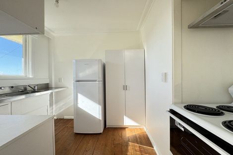 Photo of property in 2/51 Barnard Street, Wadestown, Wellington, 6012