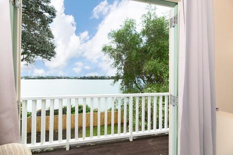 Photo of property in 17 Norwood Road, Bayswater, Auckland, 0622