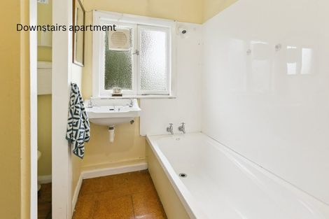 Photo of property in 90 Farnham Street, Mornington, Wellington, 6021