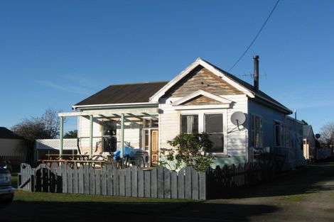 Photo of property in 21 Church Street, Winton, 9720