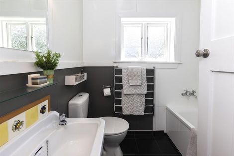 Photo of property in 229 Selwyn Street, Spreydon, Christchurch, 8024