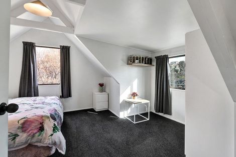 Photo of property in 92 Heta Road, Highlands Park, New Plymouth, 4312