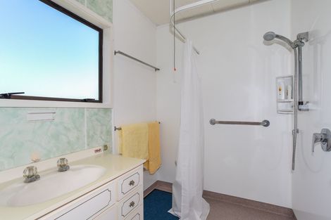 Photo of property in 42 George Street, Waiuku, 2123