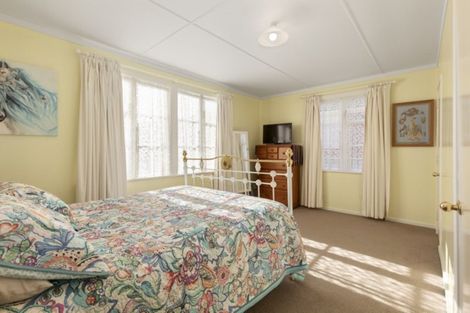 Photo of property in 11 Cleland Crescent, Naenae, Lower Hutt, 5011