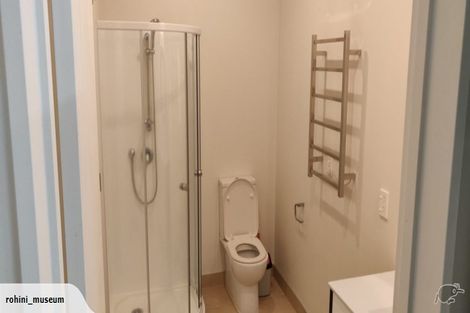 Photo of property in 5 Hazel Glen, Bayview, Auckland, 0629