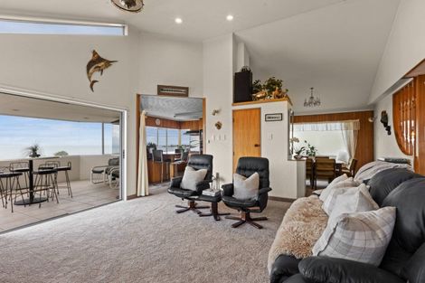 Photo of property in 36 Charles Street, Westshore, Napier, 4110