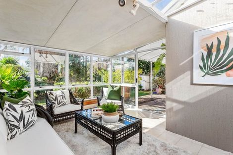 Photo of property in 2/41 Byron Avenue, Takapuna, Auckland, 0622