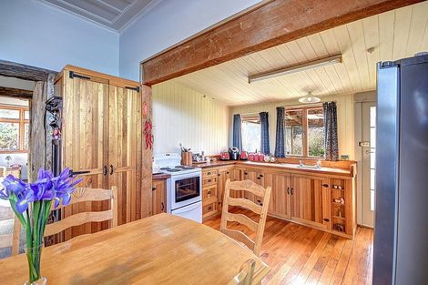 Photo of property in 68 Hall Road, Sawyers Bay, Port Chalmers, 9023
