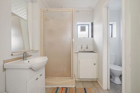 Photo of property in 1/78 Bentley Avenue, Glenfield, Auckland, 0629