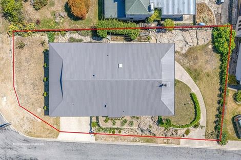 Photo of property in 2 Hart Place, Bridge Hill, Alexandra, 9320