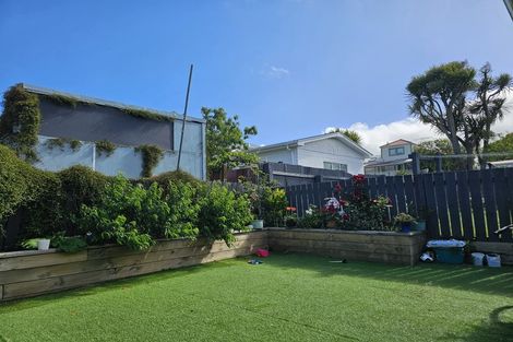 Photo of property in 24 Wilson Street, Newtown, Wellington, 6021