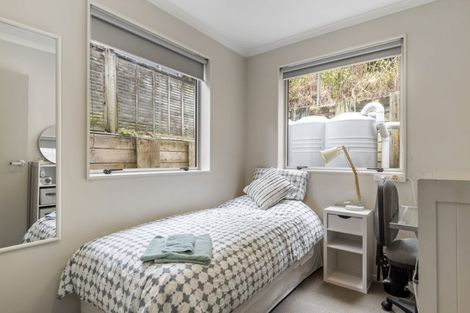 Photo of property in 17 Nimstedt Avenue, Oteha, Auckland, 0632