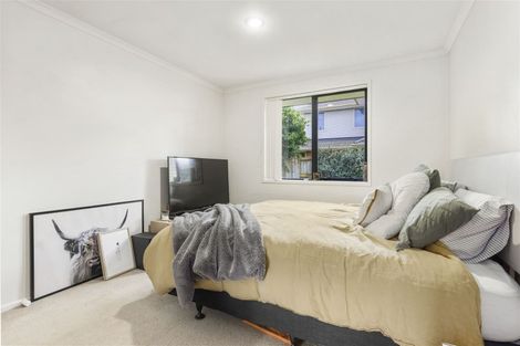 Photo of property in 5 Gresham Place, Rototuna North, Hamilton, 3210