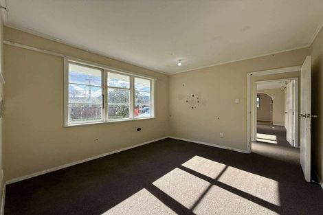 Photo of property in 27 Shakespeare Avenue, Trentham, Upper Hutt, 5018