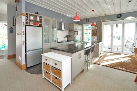 Photo of property in 84 Forest Lake Road, Forest Lake, Hamilton, 3200