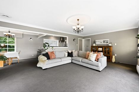 Photo of property in 5 Grassy Downs Place, St Andrews, Hamilton, 3200