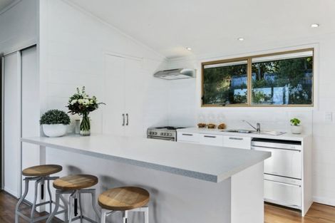 Photo of property in 70 Kurupae Road, Hilltop, Taupo, 3330