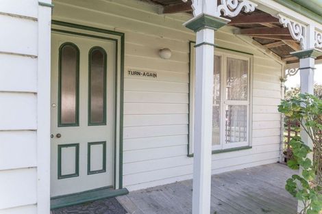 Photo of property in 44 Seaview Road, Herbertville, 4970