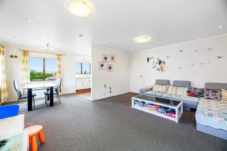 Photo of property in 274 Great North Road, Henderson, Auckland, 0612
