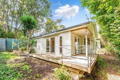 Photo of property in 122 Sandspit Road, Shelly Park, Auckland, 2014