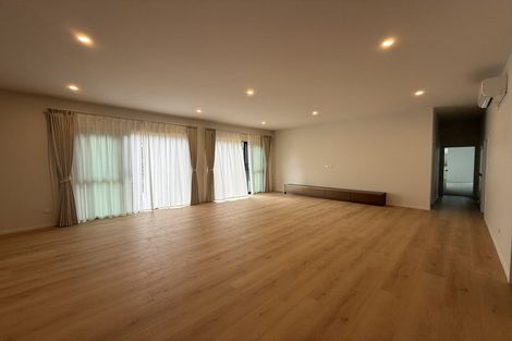 Photo of property in 155 Trigg Road, Kumeu, 0891