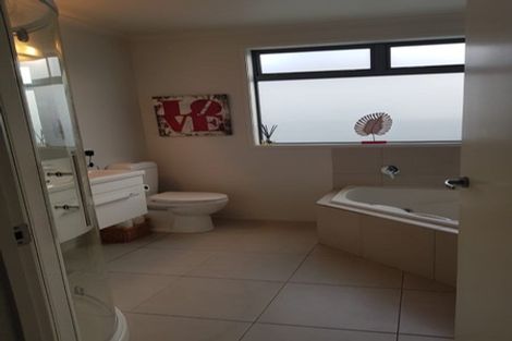 Photo of property in 14 Buller Street, New Plymouth, 4310