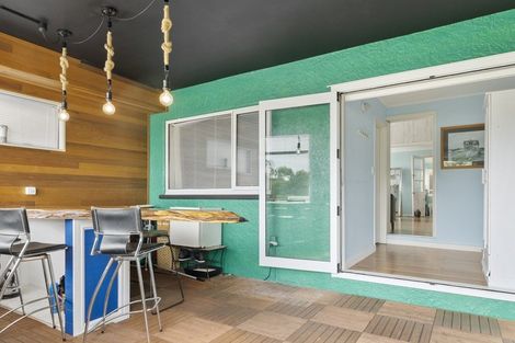 Photo of property in 71 Beach Road, Tahunanui, Nelson, 7011