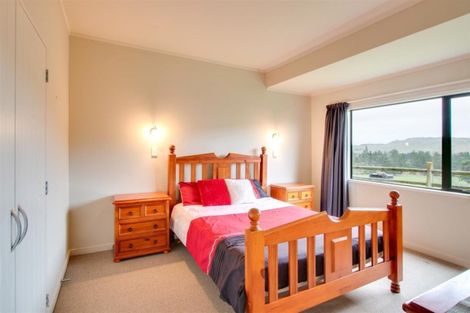 Photo of property in 21 Rochfort Road, Kahuranaki, Havelock North, 4295