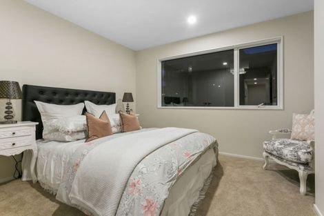 Photo of property in 47 Te Oneroa Way, Long Bay, Auckland, 0630