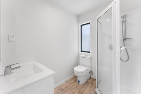 Photo of property in 28 Kaka Road, Raumati Beach, Paraparaumu, 5032