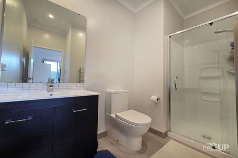 Photo of property in 83c Hobsonville Point Road, Hobsonville, Auckland, 0616