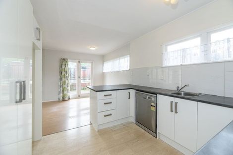 Photo of property in 42a Wedgwood Avenue, Mangere East, Auckland, 2024