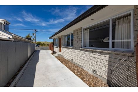 Photo of property in 1/528 Marine Parade, South New Brighton, Christchurch, 8062