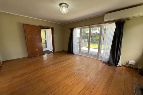 Photo of property in 47 Pomaria Road, Henderson, Auckland, 0610