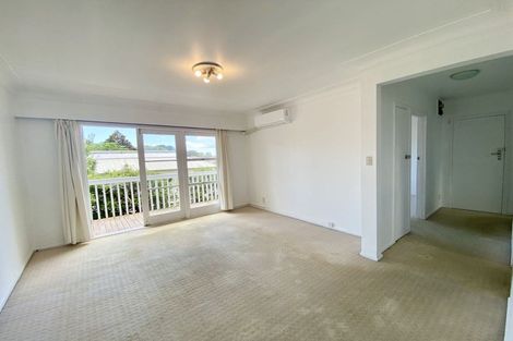 Photo of property in 128 Gillies Avenue, Taupo, 3330