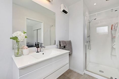 Photo of property in 60 Frye Crescent, Albert Town, Wanaka, 9305