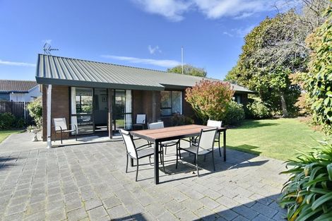 Photo of property in 6 Heriott Close, Burwood, Christchurch, 8083